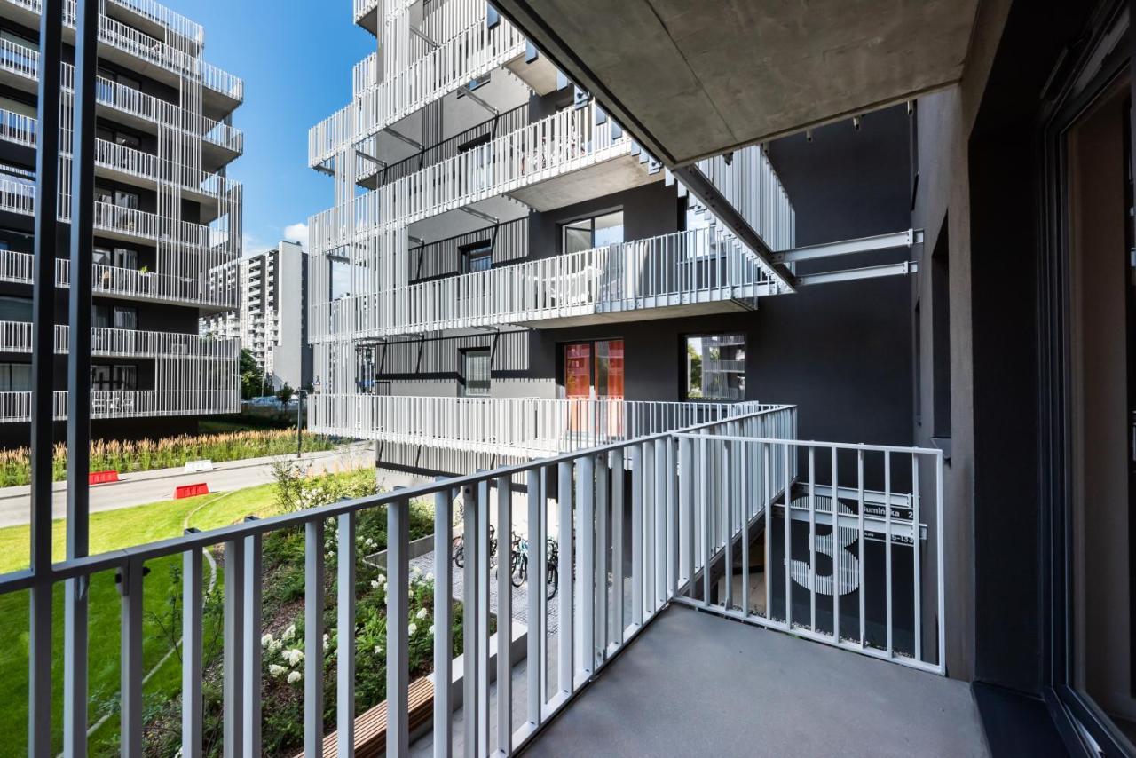Wola Marble Apartment Варшава Экстерьер фото