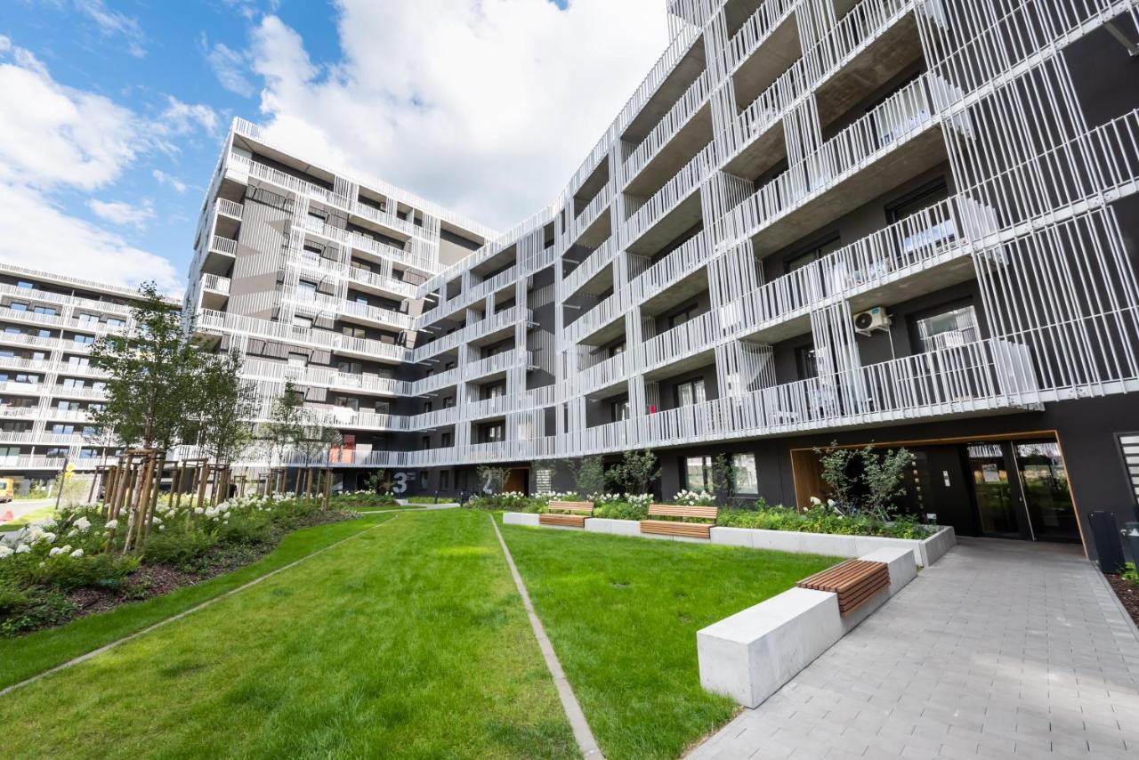 Wola Marble Apartment Варшава Экстерьер фото