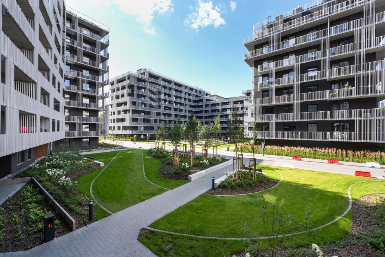 Wola Marble Apartment Варшава Экстерьер фото